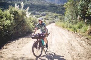 Bikepacking Mountainbike Frau